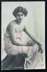 Postkarte mit der Tänzerin und Sängerin Lina Cavalieri (geb. 1874)